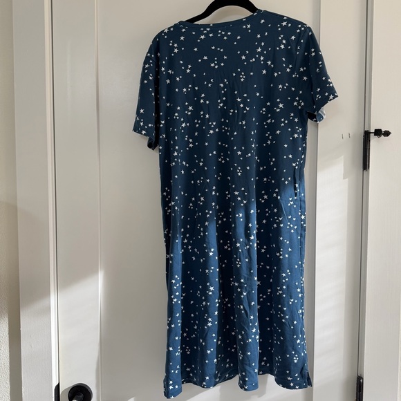 NWOT / Lake Pima Weekend Nightgown in Navy Star Print - Picture 2 of 3